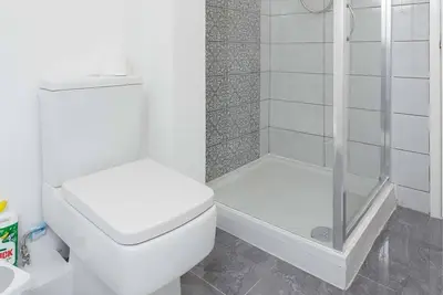 Image de Appartement-Supérieure-Salle de bain privée séparée-2 Bedroom Occupancy 8