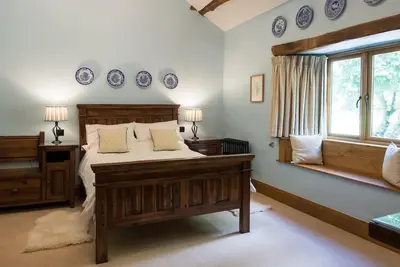 Image de Double-de Luxe-Salle de bain et douche-Vue sur Jardin-Room 2