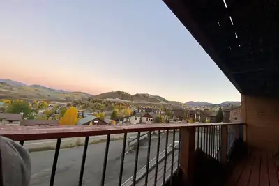 Spring break Special! Last Minute Cancellation 3\/8-3\/15, Hot Tub, Parking, Views