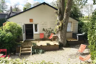 Image de Circuit débarquement Chasse Spleen, maison 4 pers + jardin en fond de propriété