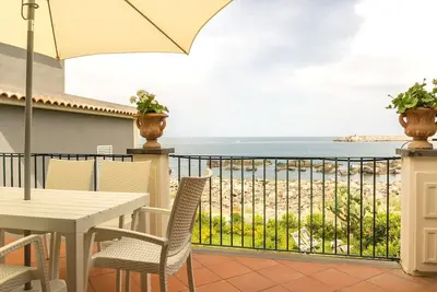 Image de Appartement de vacances Riposto pour 1 - 6 personnes avec 2 chambres à coucher - Maison de vacances