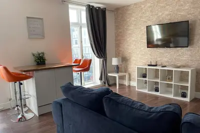 Image de Apartment 1 - 6 Berth-Appartement-Salle de bain privée séparée-Vue mer