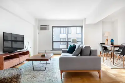 Image de Airy Midtown East 1br w/ W/D, Doorman, near Central Park, by Blueground