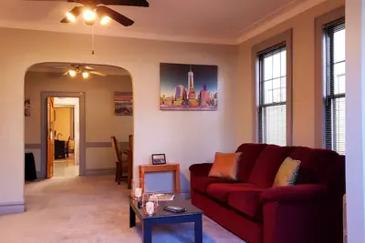 Image de Convenient and Comfortable 1150 sq. ft. 2 Br\/1ba Apartment Home in a Nyc Suburb