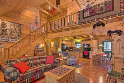 Image de Lake Lure Log Cabin w/ Grill, Near Hiking!