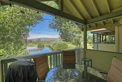 Image de Bear Mountain Tee and Ski: Gorgeous Views! Pet Friendly! Walk to Bear Mtn & Zoo! On the Golf Course!