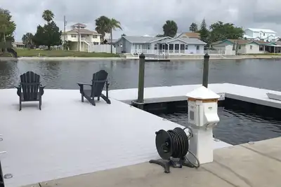 Image de Waterfront Hernando beach 3 beds\/2bath on deep water canal w\/Dock, Fishing\/kayak