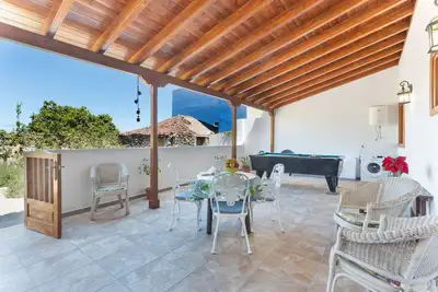 Maison de vacances \"Las Casas del Bisa\" avec vue sur montagne et terrasse
