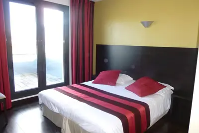 Image de Comfort room on the garden side