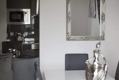 Image de Appartement-Salle de bain privée séparée-Number One