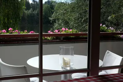 Image de Vacation apartment directly on the Weissensberger Weiher near Lindau