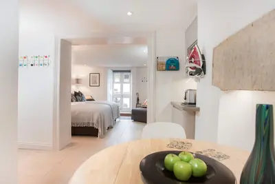 Image de Studio-Appartement-Salle de bain privée séparée