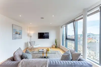 Image de Appartement-Salle de bain privée-Two-Bedroom Argyle St 7/1