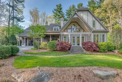 Image de Kinloch Place | 7 Bedroom Estate in Hendersonville