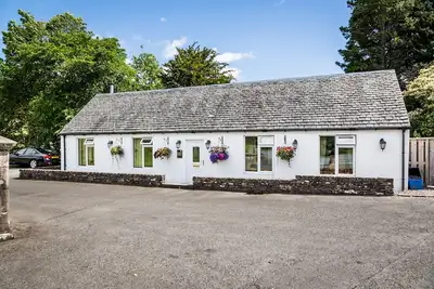 Image de Lodge-Confort-Salle de bain privée séparée-Vue sur la campagne-Leny Lodge