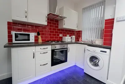Image de Appartement-Supérieure-Salle de bain et douche