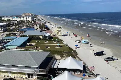 Image de Oceanfront Penthouse Panoramic Views! New Smyrna Beach Walk To Flagler Ave
