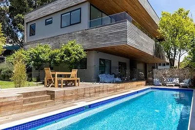 Image de Majestic McCrae Luxury Pool Views to the Bay