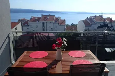 Image de Appartement de vacances Crikvenica pour 1 - 4 personnes avec 2 chambres à coucher - Appartement de v