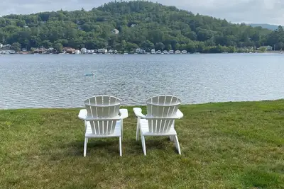Image de Charming Beachfront Cottage on Newfound Lake