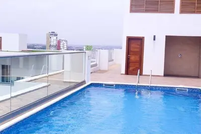 Image de The Gallery Luxury Suite  less than 10 minutes from the Airport.