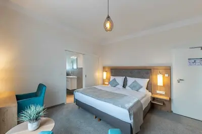 Image de Superior double room 15 (attic right) - 24\/7 self-check-in, 14008