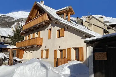 Image de Monêtier-les-Bains centre, Rdc, 3 Chambres Séparées, jardin privé