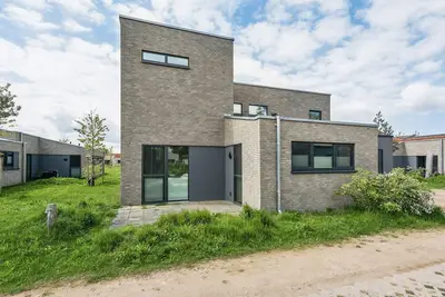 Image de Maison en bord de mer à Lembruch/Dümmer.