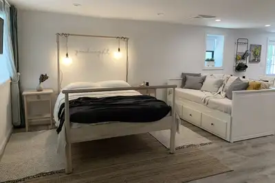 Image de Brand new private Studio in the heart of Tarrytown