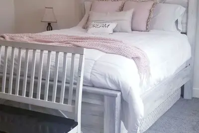Image de Beautiful quiet home (master on main floor)