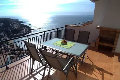 Image de Vue imprenable sur la mer à Roses, Canyelles Av-37