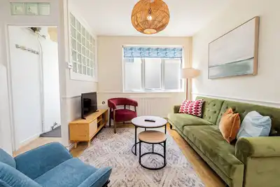 Image de Un charmant coin de deux chambres au bord de la mer!