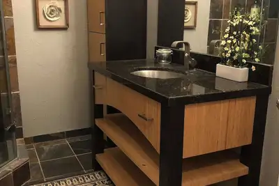 Image de Luxurious Penthouse Downtown Slc perfect ski spot!