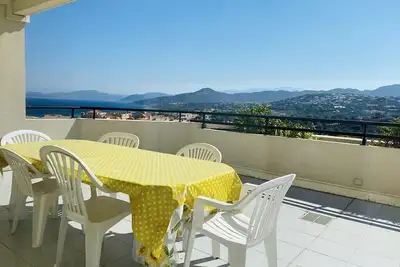 Image de L'Ile Rousse- Charmant appartement vue mer et montagne - F3 Kif 1