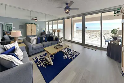 Image de Navarre Beach Regency #105 | Stunning Views, Pool!