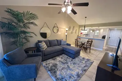 Image de Beautiful Condo with  Private Beach Access and Golf Course Views