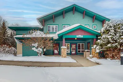 Image de Spacious Mountain Retreat at Smugglers’ Notch Resort w/ Great Views, Pool Access