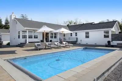 Image de Dreamy Private Retreat w/ Gorgeous Views, Private Pool/Hot Tub & High-Speed WiFi