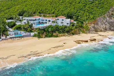 Image de L'Oasis - 6 bedroom villa with Chef, and Housekeeping included