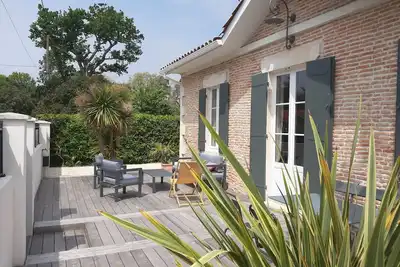 Image de Villa Mandee de charme, à 5 mn de la plage du bassin