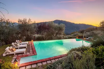 Image de Villa Gufo The Place to Be. Panoramic Private Pool with a Lucca View and Private Tennis Court
