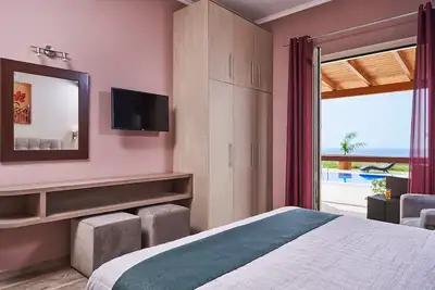 Image de Saint Nicholas Villa I