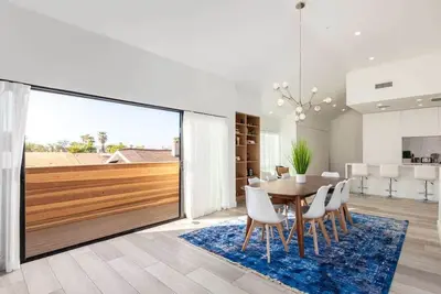 Image de Urban Art Loft - Historic Dt Phoenix-Chefs Kitchen