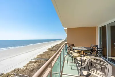 Image de Completely Remodeled 3 Bedroom 3 Bath Oceanfront Condo - Bahama Sands in North Myrtle Beach