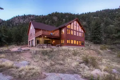 Image de Experience the Mountains in style, 18 private Acres: License 23-Zone3484