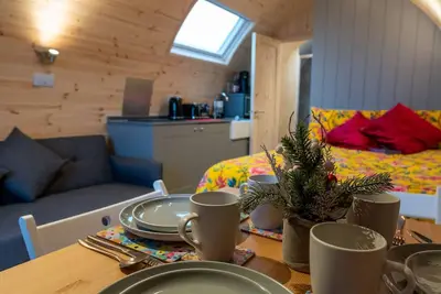 Image de The Pig Pod - Luxury Family pod with underfloor heating on a working farm