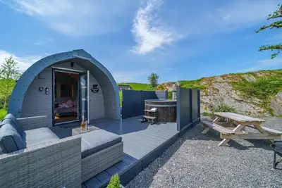 Image de The Shearing Shed - Modern Glamping Pod for two, with underfloor heating