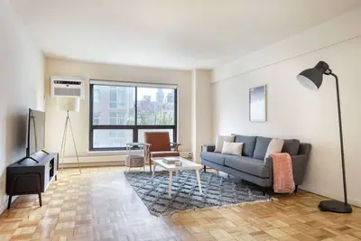 Spacious Midtown East 2br w/ W/D, close to Central Park, by Blueground