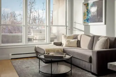 Image de Chic City Park Home | Rooftop Deck + Skyline Views