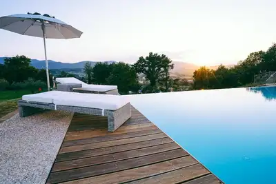 Image de Villa Ă Rota avec 8 chambres Ă coucher, 18 couchages